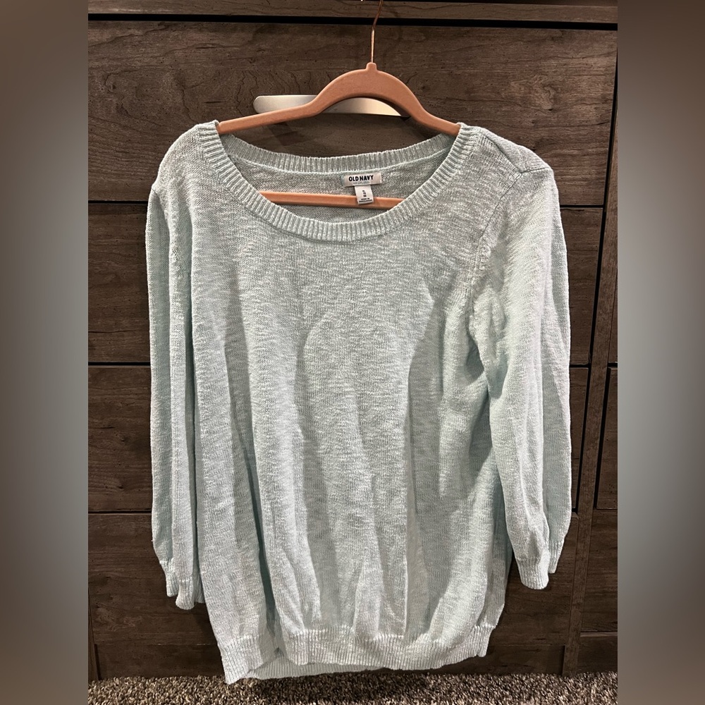 Old Navy sweater